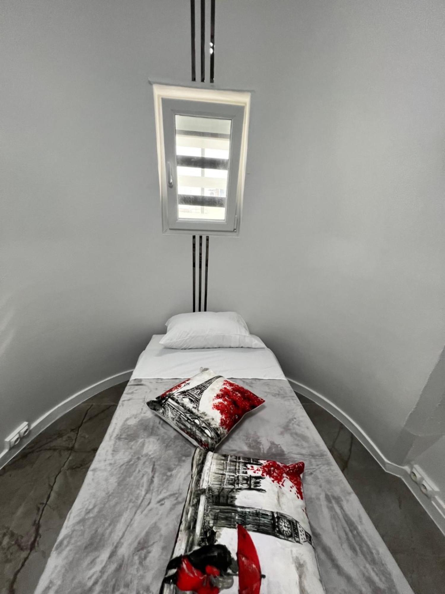 Paris Bastille Bercy Gare De Lyon Chambre Climatisee 9M2 Ideal 1 Pers ,Max 2 Pers Dış mekan fotoğraf