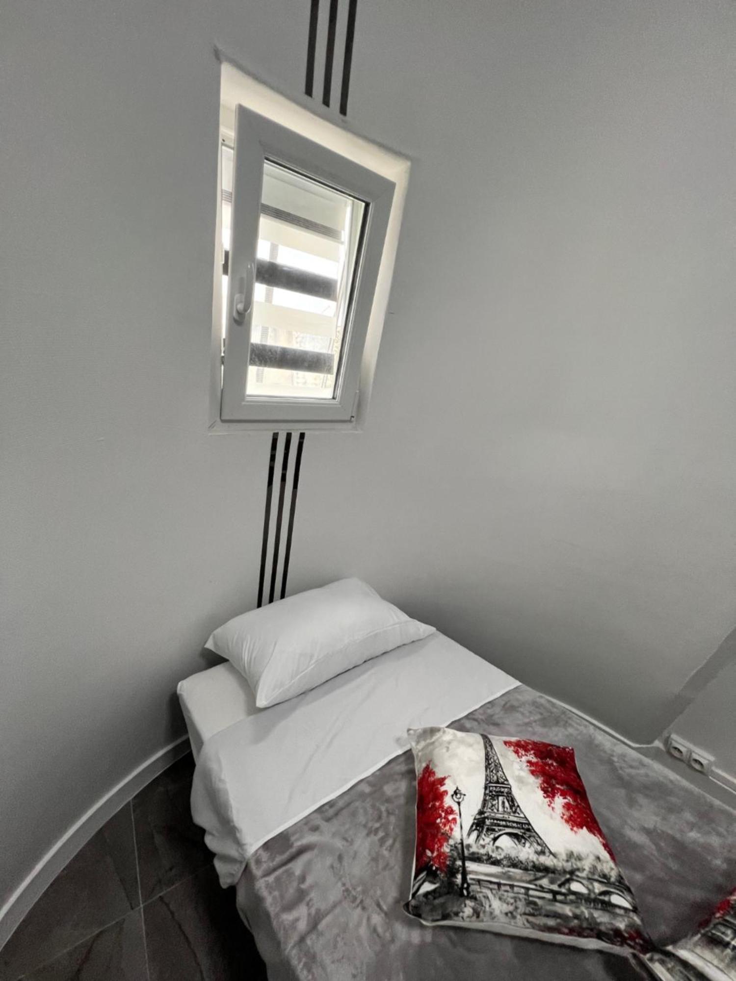 Paris Bastille Bercy Gare De Lyon Chambre Climatisee 9M2 Ideal 1 Pers ,Max 2 Pers Dış mekan fotoğraf